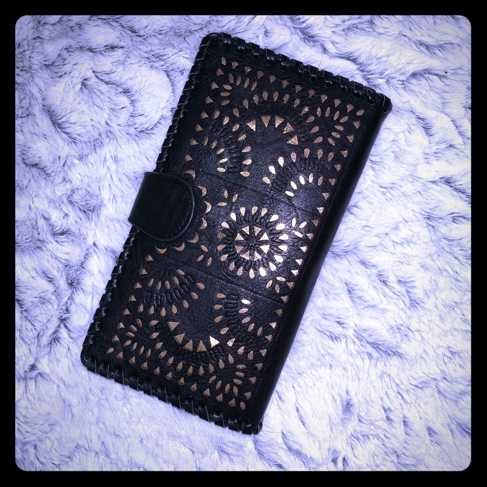 Multi compartment Wallet